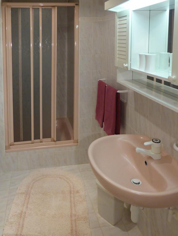Aflenz KurortHaus Lechthalerアパートメント 部屋 写真